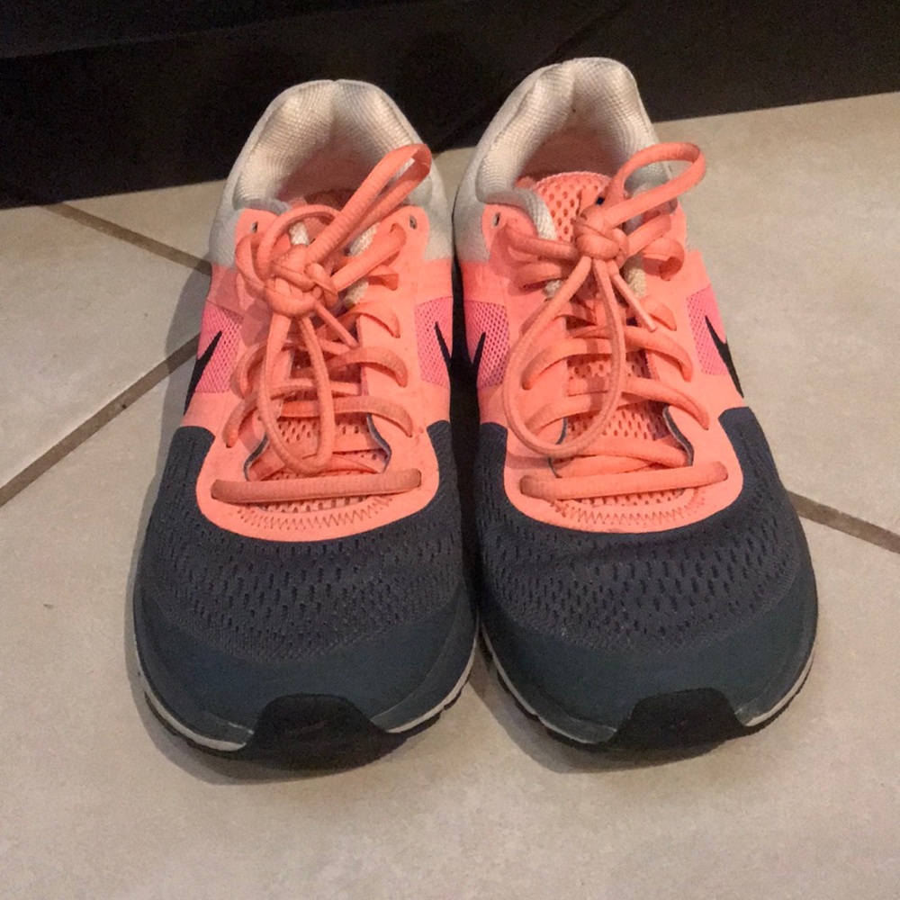 Nike Air Pegasus 30